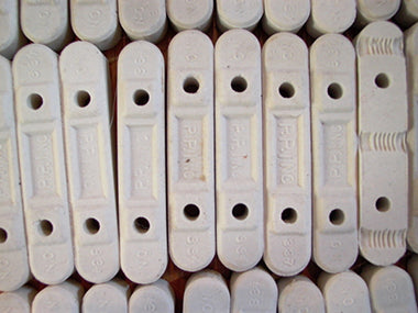 PORCELAIN CLEAT PAIR