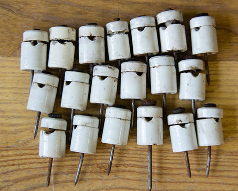 PORCELAIN KNOB