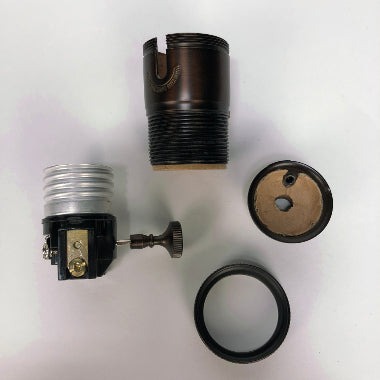 SOCKET: 4-PIECE with ON/OFF TURN KNOB and UNO THREADS, GROUNDED