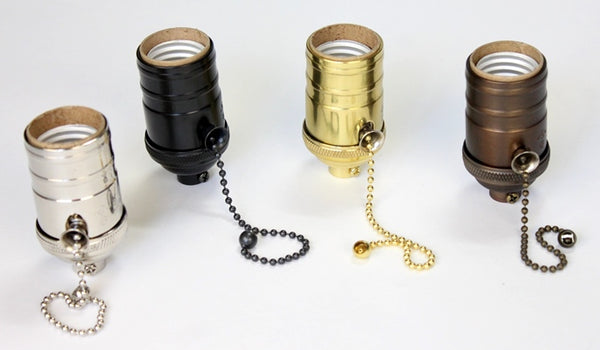 SOCKET: 4-PIECE with ON/OFF PULL CHAIN